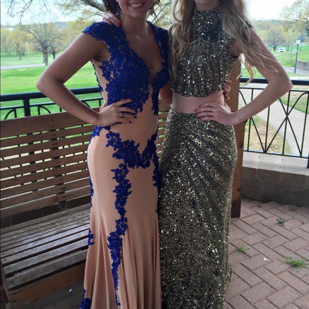 Prom dress
